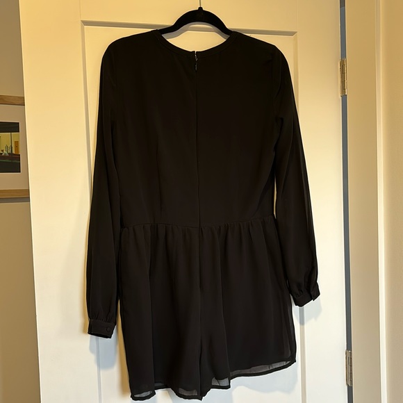 Abercrombie mini romper - Picture 2 of 4